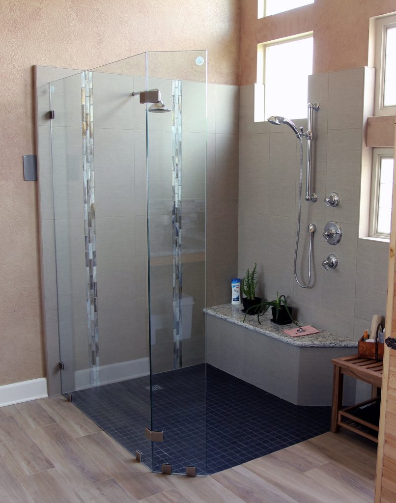 frameless-shower-panels