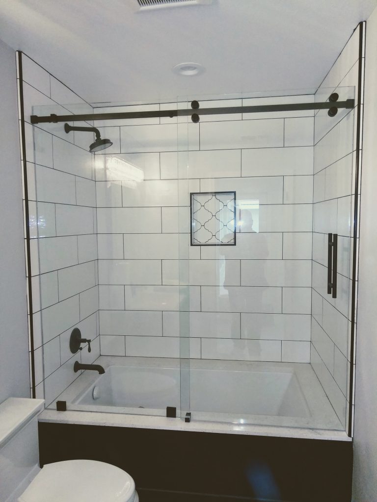 Important Shower Glass Design Elements