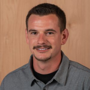 Dylan Grafe – General Manager & Lead Installer